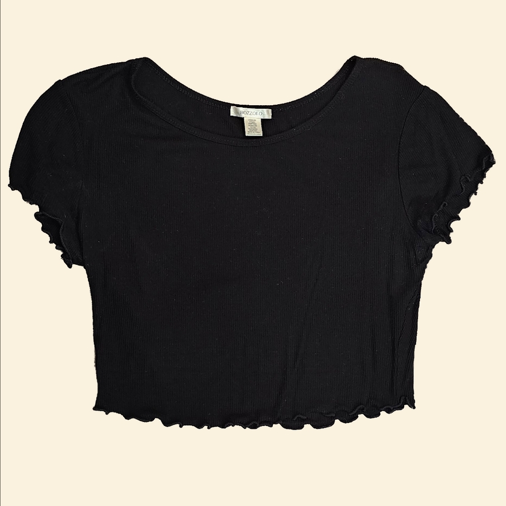cropped fitted black womens t shirt medium bozzolo ruffled cuffs and waist